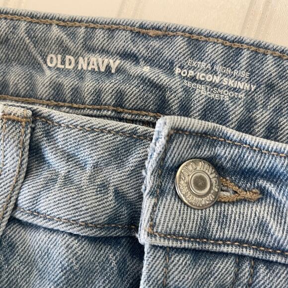 Old Navy Extra High Rise Pop Icon Skinny Jeans Button Fly Denim - Size Women's 8 - Picture 5 of 8